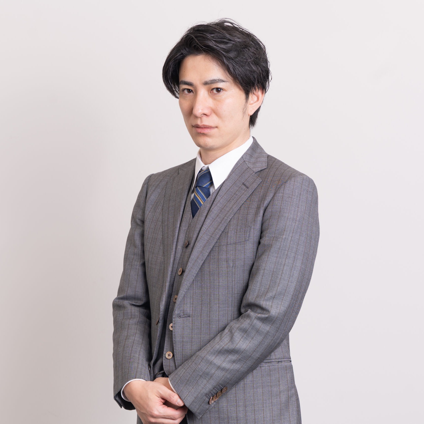 依田俊一（ワイド）